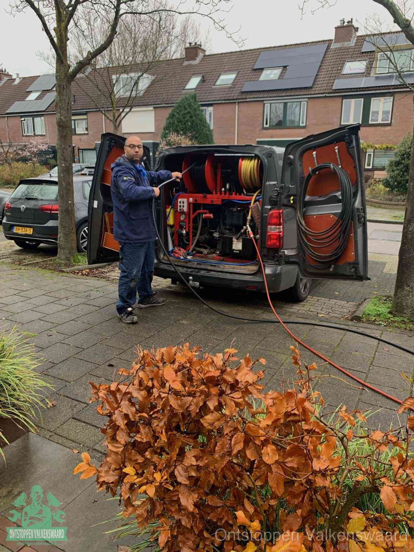 Rioolservice in de wijk in Valkenswaard
